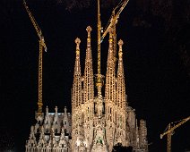 Barcelona Die Sagrada Família ist eine römisch-katholische Basilika in Barcelona. Der Bau der von Antoni Gaudí im neukatalanischen Stil entworfenen Kirche ist bis heute...